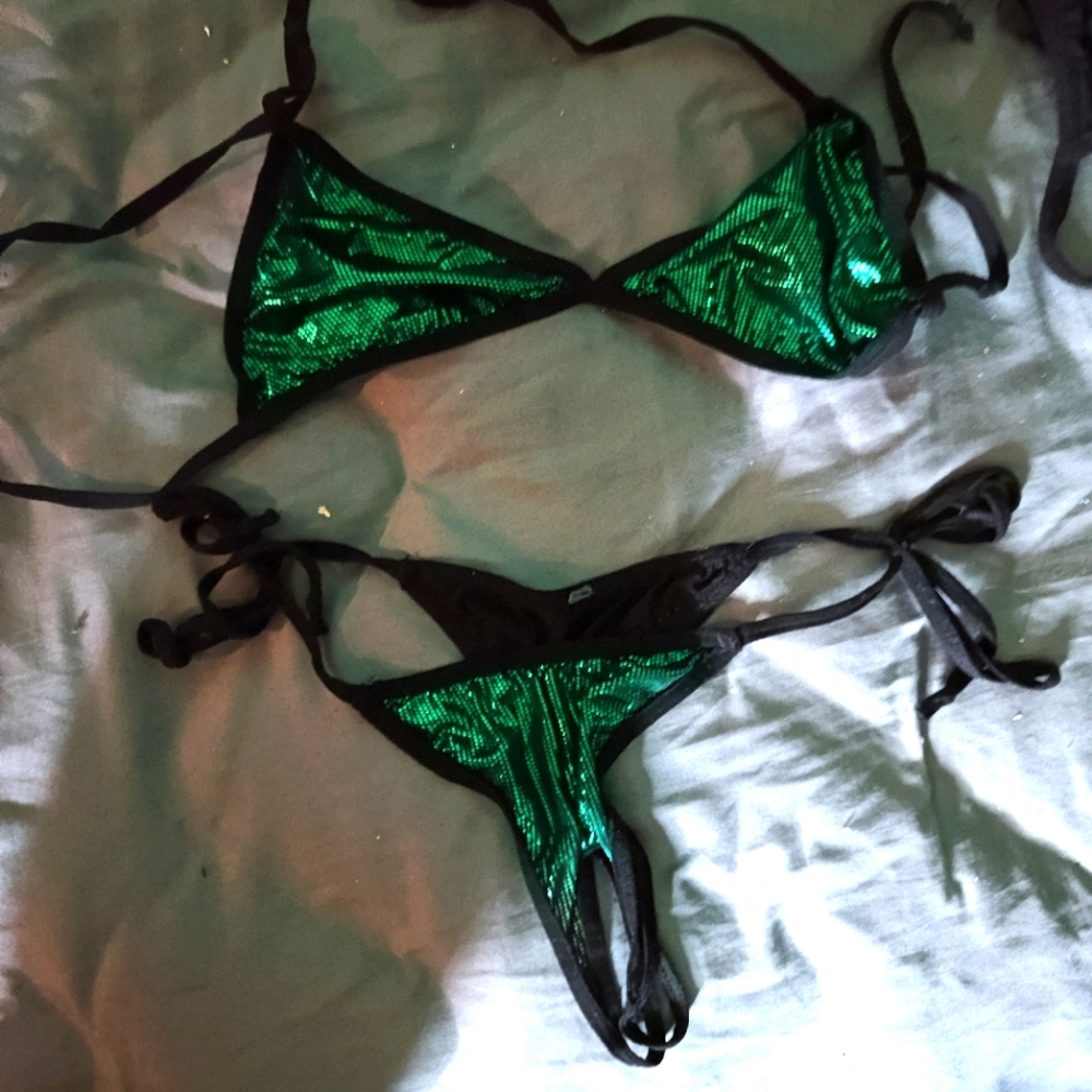 Sexy green lingerie bikini